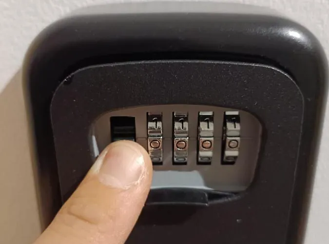 Puglia5stars Stazione Umberto I * Bari