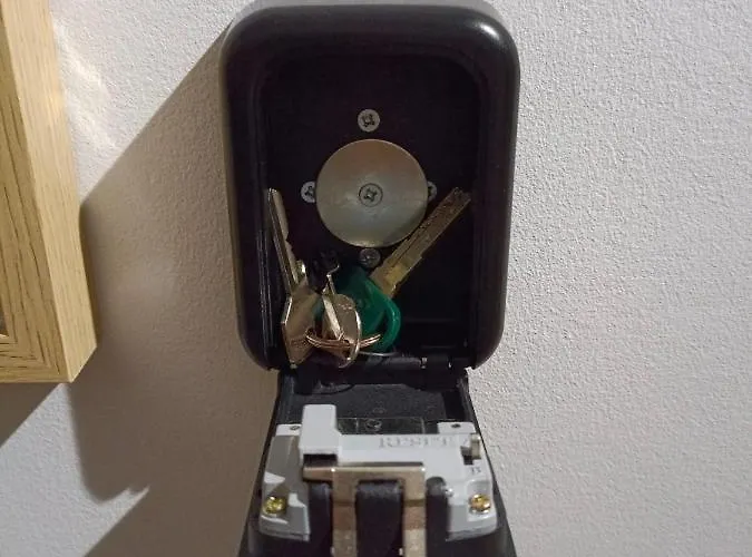 Puglia5stars Stazione Umberto I * Bari