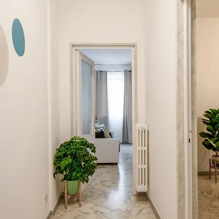 Puglia5stars Stazione Umberto I Бари